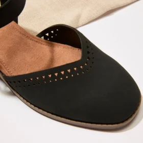 Women Jaclyn Heel