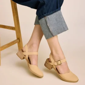 Women Jaclyn Heel