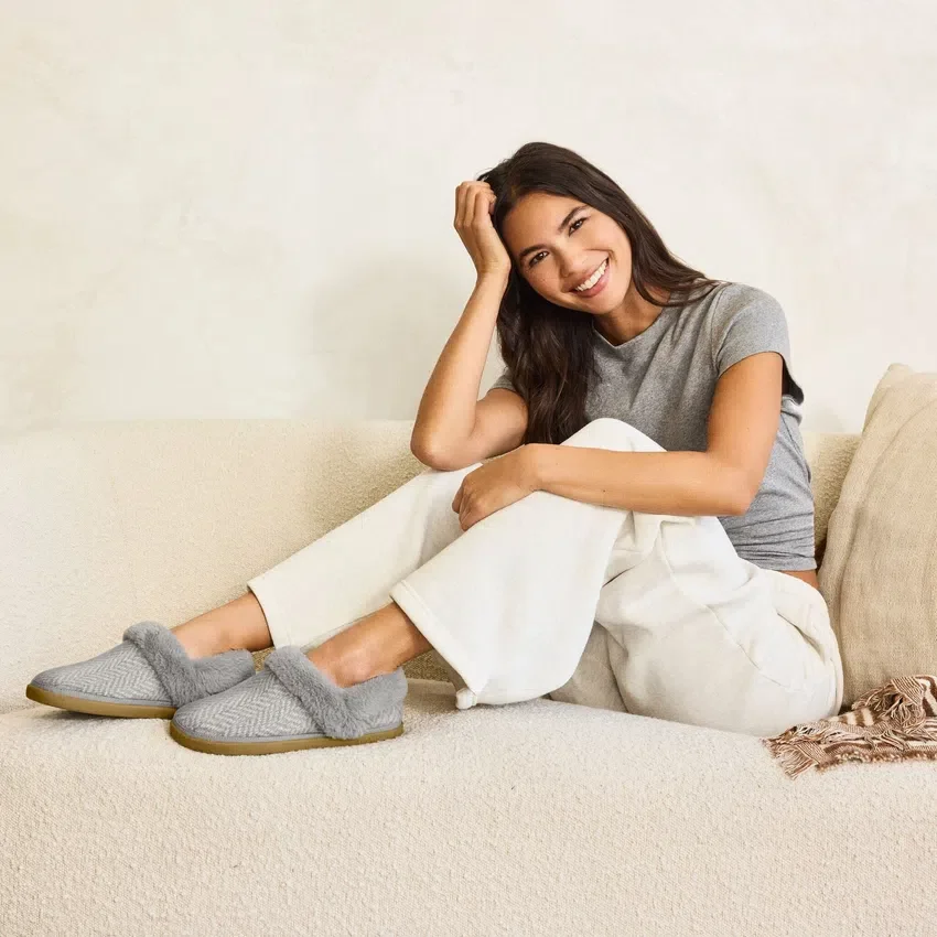 Women Oslo Convertible Slipper Women Oslo Convertible Slipper