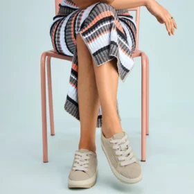Women Rea Lace-Up Platform Sneaker